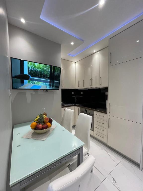 Agora Luxury Apartment 4