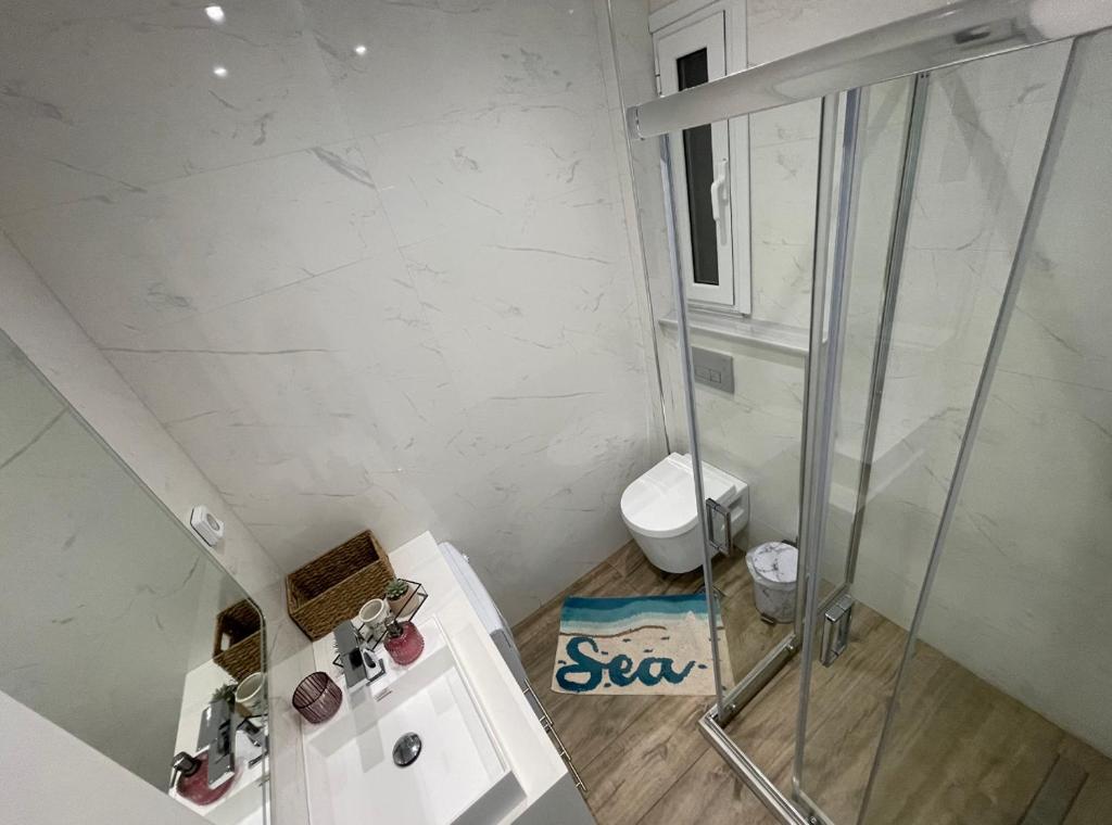 Agora Luxury Apartment 4