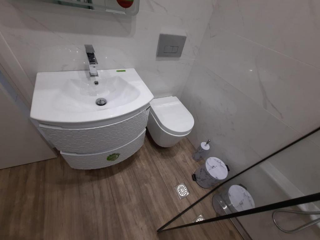 Agora Luxury Apartment 6