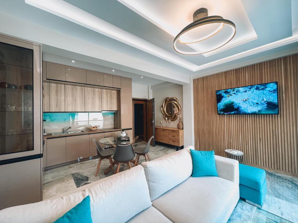 Agora Luxury Apartment 8