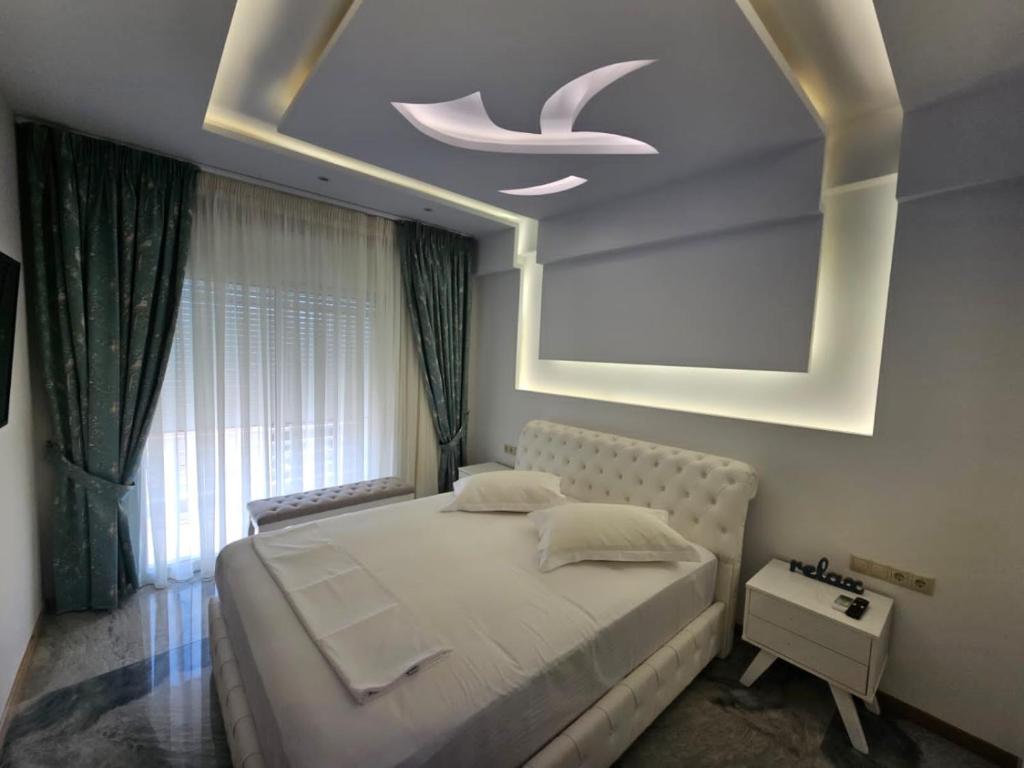 Agora Luxury Apartment 8