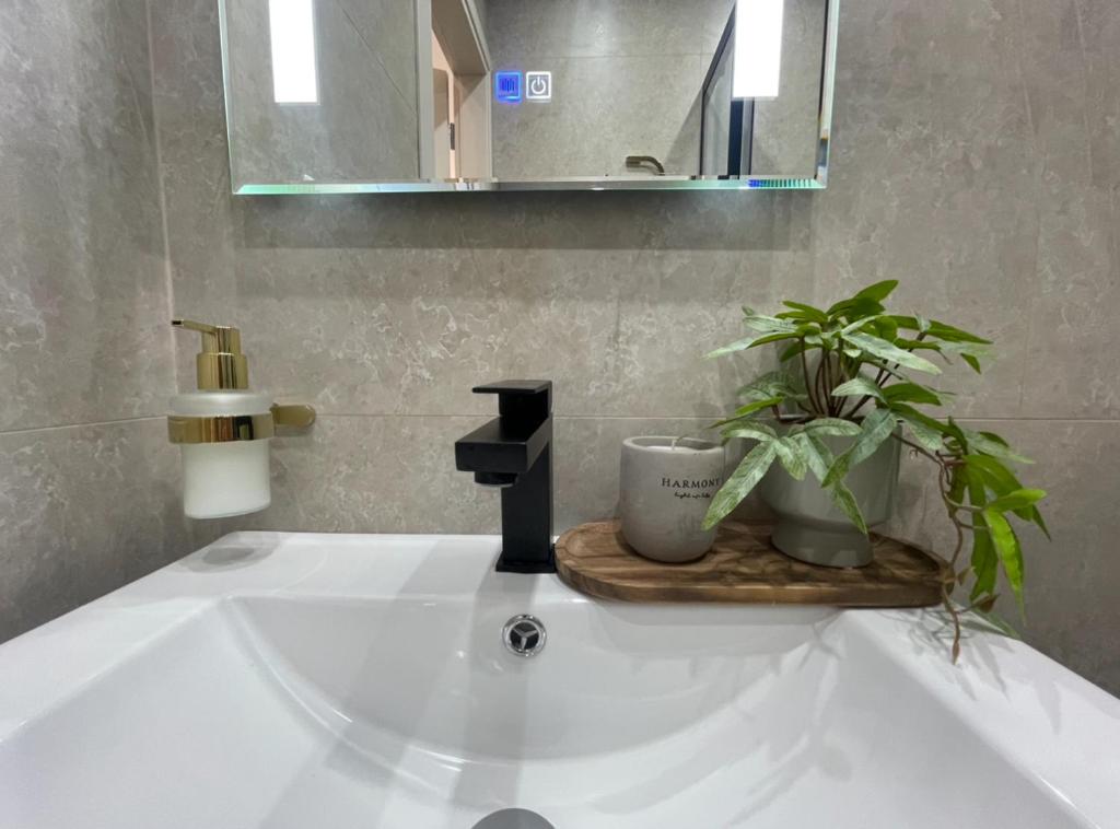 Agora Luxury Apartment 9